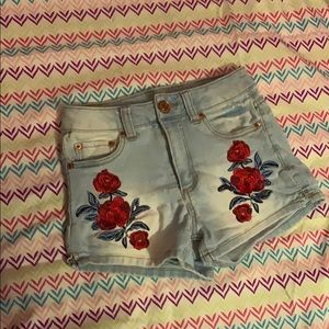 Rose Light Washed Jeans